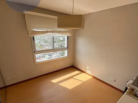 Departamento 5 ambientes con 4 baños