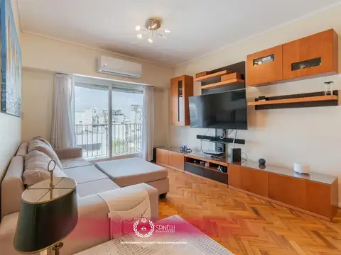 Venta departamento semipiso 4 ambientes 91m² en Monserrat con balcón al frente apto crédito todo luz