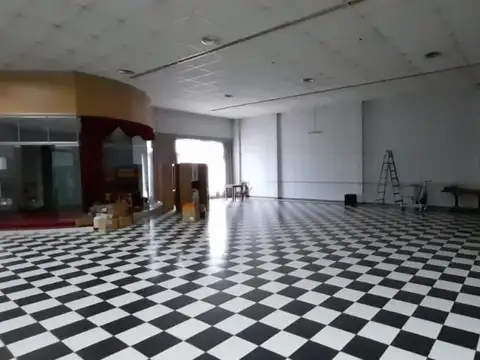 Avenida Presidente Juan Domingo Perón 4200