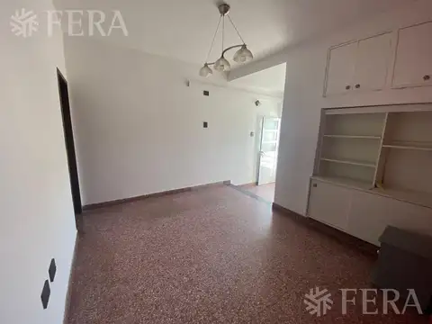 Depto Tipo Casa en Alquiler en Wilde, $ 450.000