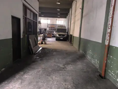 Galpon en Alquiler en Florida Belgrano/Oeste, $ 2.800.000