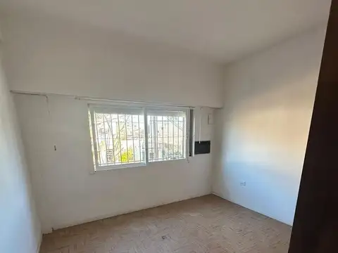 Departamento en Venta en Santos Lugares, USD 109.900