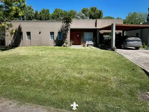 CASA 4 AMBIENTES EN VENTA, BARRIO EL CARDAL I, LOS CARDALES