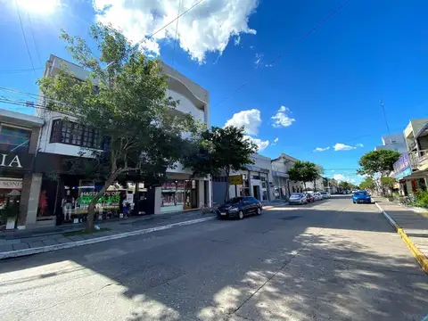 SE VENDE DEPARTAMENTO  FINANCIADO EN EL CENTRO