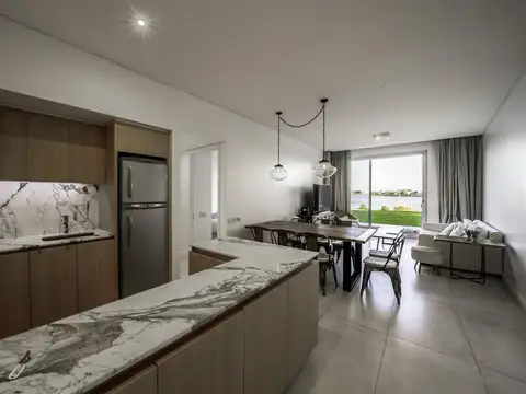 Venta  departamento  con jardin al lago en Yoo Nordelta