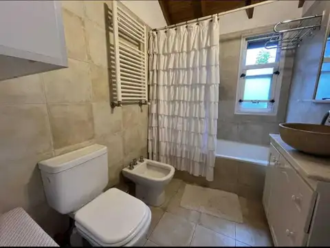 Casa en Alquiler Temporal en El Portillo, USD 3.500