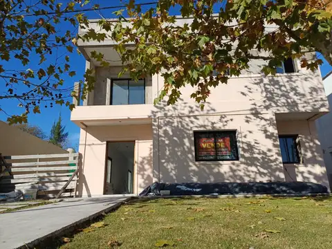 El Cauce , barrio cerrado, 133 y 477