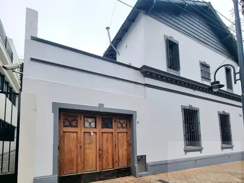 Departamento en Vicente López - 2 Ambientes PA con | Patio Privado | Muy Luminoso |