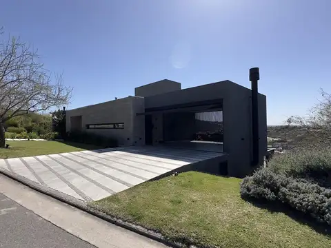 La Cuesta - Av. Ejército Argentino - La Calera