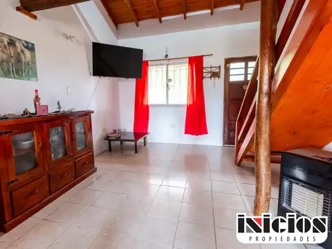 Casa funcional con espacios verdes - C1089