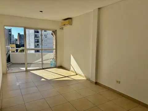 Departamento en Alquiler en Martín, $ 490.000
