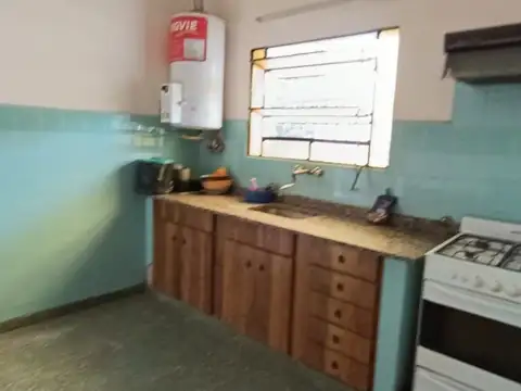 Casa en Venta en Capitan Bermudez, USD 95.000
