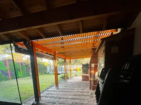 Casa en Venta con 5 cocheras