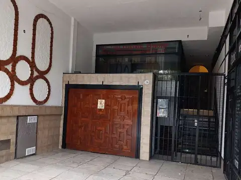 Avenida Acoyte 700, Piso PB