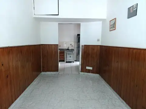 Casa en Venta en Valentin Alsina, USD 95.000