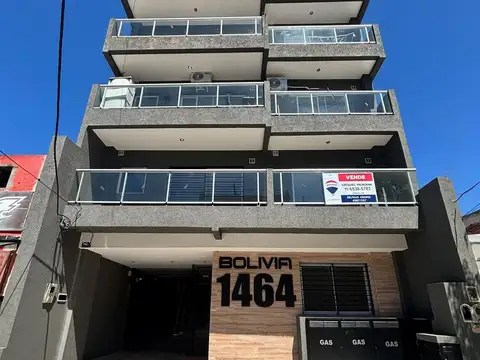 Depto a estrenar con balcón y cochera Lanús Oeste