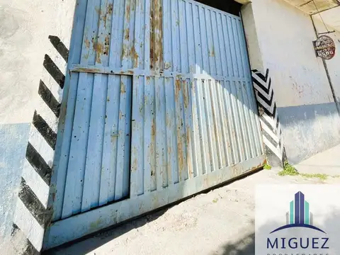Galpón en alquiler de 300m2 ubicado en Wilde