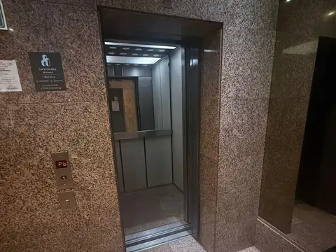Oficina en Alquiler 20 años