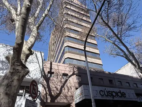 Oficina en alquiler ubicado en Centro