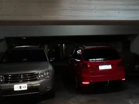 Cochera en Venta Cubierta