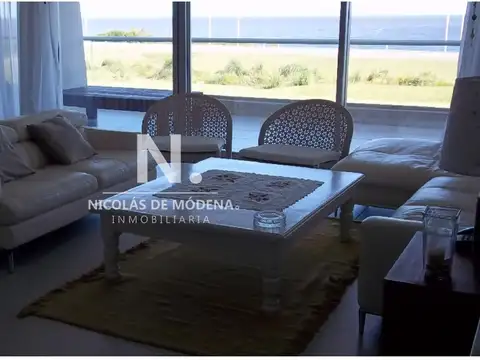 Departamento en Venta de 5 ambientes