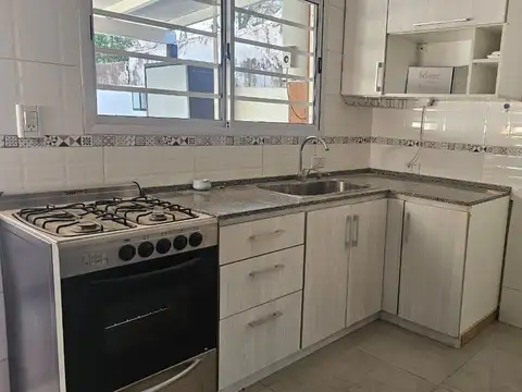 Depto Tipo Casa en Venta de 3 ambientes