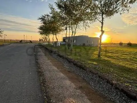 Lote en Venta Haras del Sur III - Barrio Los Alamos