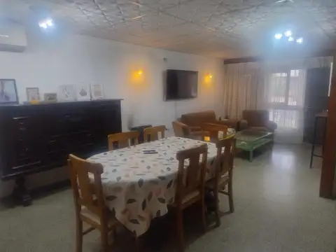 Casa en Venta en Godoy Cruz, USD 90.000
