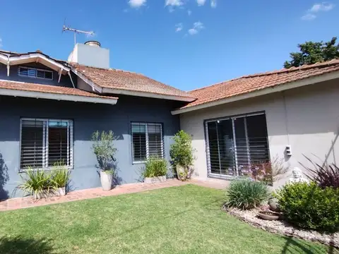 Casa en Venta en Platanos, USD 95.000