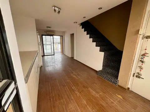 Alquiler departamento 2 ambientes en Lanus Oeste