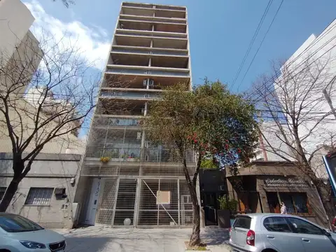 Cochera CUBIERTA Nº 2 con expensas incluidas.-