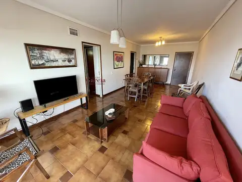 Departamento 4 ambientes con 3 baños