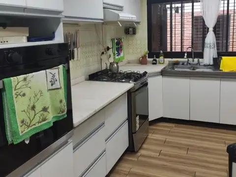 Marcelo T. Alvear 600
