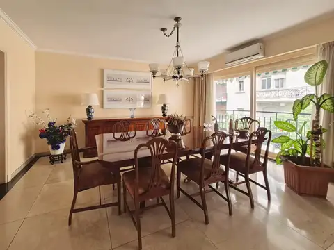 Departamento en Venta con 2 cocheras