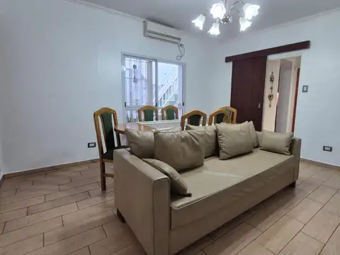 Depto Tipo Casa 4 ambientes con 1 baño