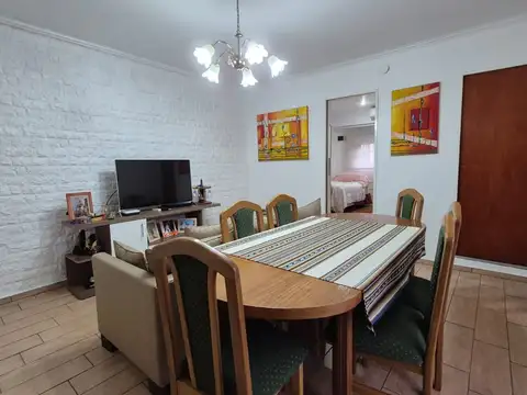 Depto Tipo Casa en Venta de 4 ambientes