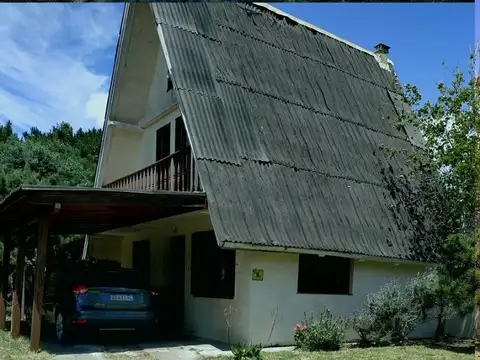 Casa 4 ambientes con 3 baños