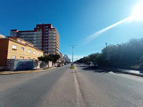 Local en Venta en San Clemente del Tuyú, USD 25.000