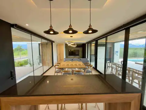 Casa en Venta 1 año