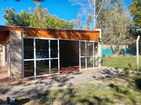 Casa 2 ambientes con 1 baño