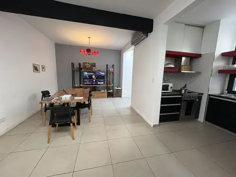 Depto Tipo Casa en Venta en Avellaneda, USD 169.000