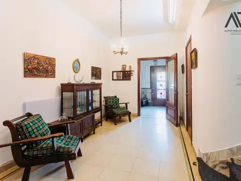 Casa en Venta con 1 cochera