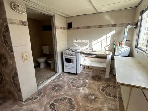 Depto Tipo Casa en Alquiler al Este
