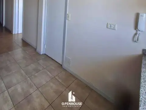 Departamento en Alquiler con 1 cocheras