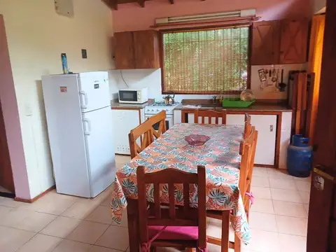 Venta dos casas 2 y 3 amb en lote Mar Azul