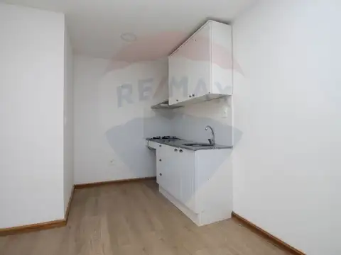 Depto Tipo Casa en Alquiler en Centro , $U 23.000