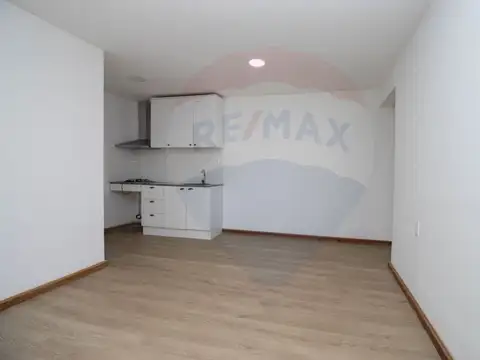 Depto Tipo Casa 2 ambientes con 1 baño