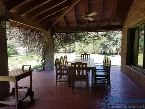Excelente Casa en venta, sobre Luis Maria Drago, Barrio Yei Porá. APTA CREDITO