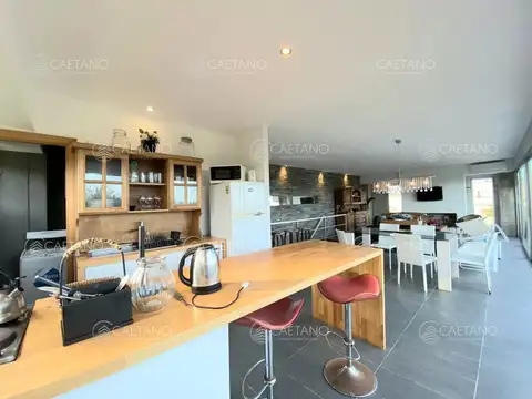 Venta casa 3 dormitorios Punta Piedras, Manantiales