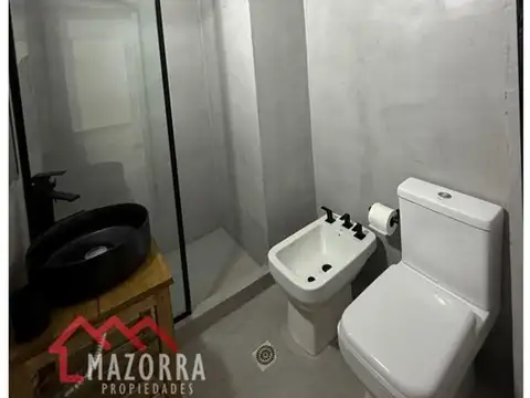 Depto Tipo Casa 3 ambientes con 2 baños